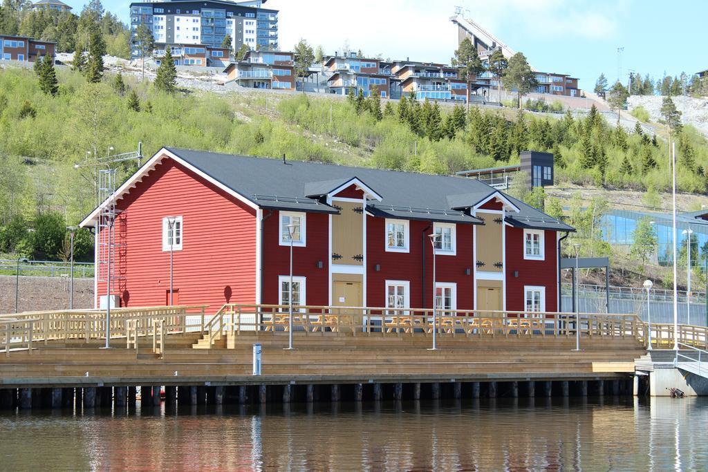 Oernskoeldsviks Gaesthamn Hostel Exterior photo